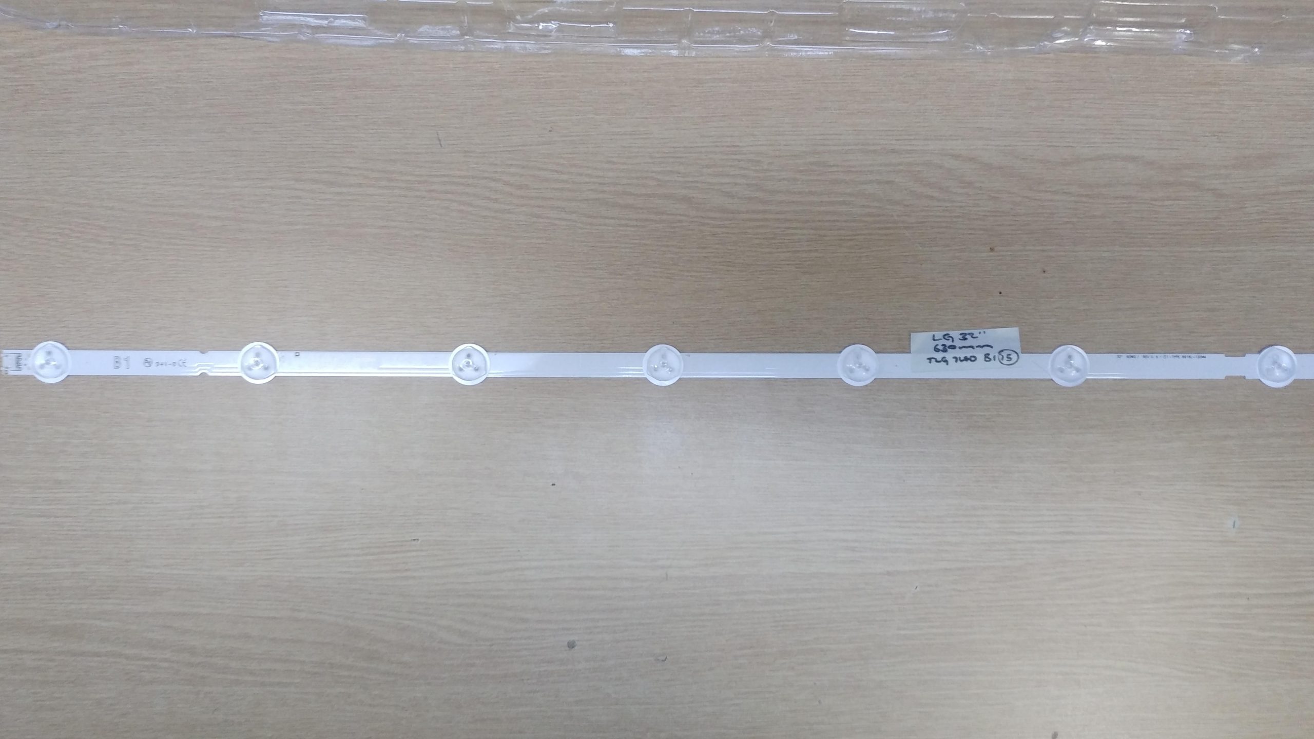 LG 32" A1 / B1 630MM / 7 LED - 3V - Image 4